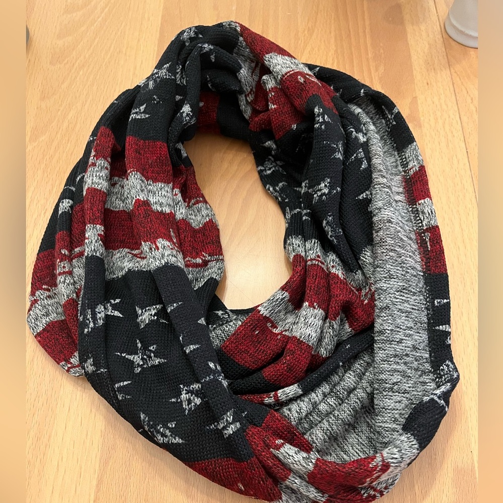 American flag infinity scarf